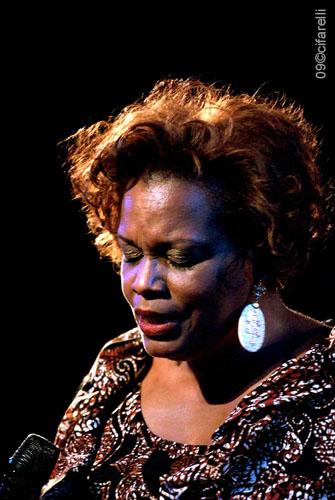 dianne reeves