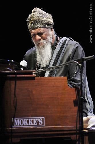 dr lonnie smith