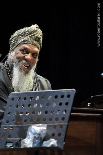 dr lonnie smith