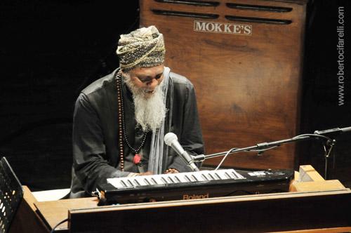 dr lonnie smith