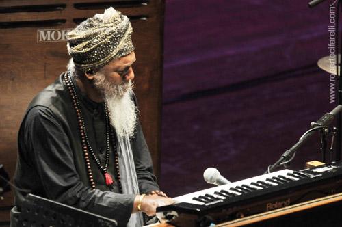 dr lonnie smith