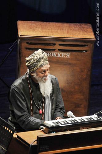 dr lonnie smith