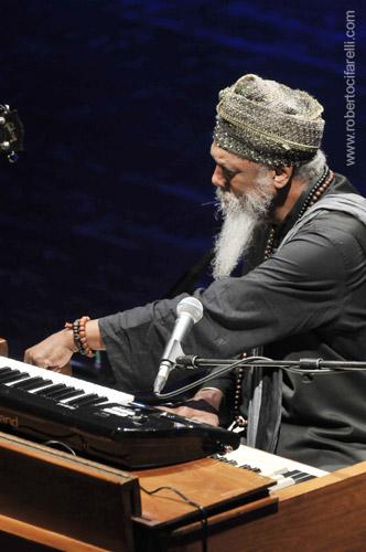 dr lonnie smith