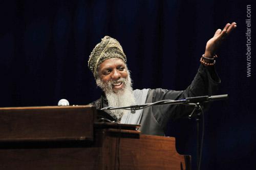 dr lonnie smith