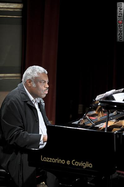 mulgrew miller