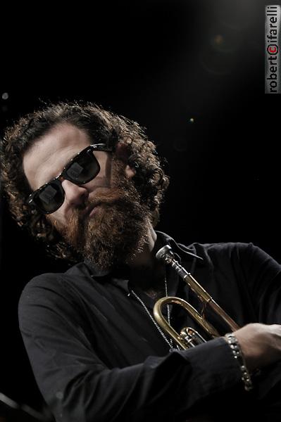 avishai cohen