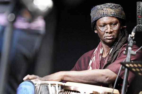 hamid drake