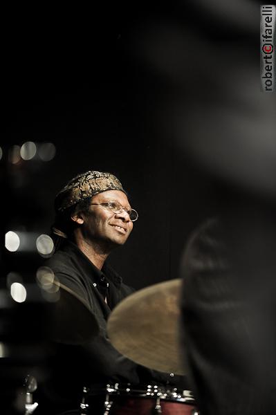 hamid drake