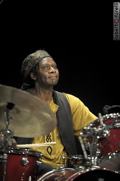 hamid drake