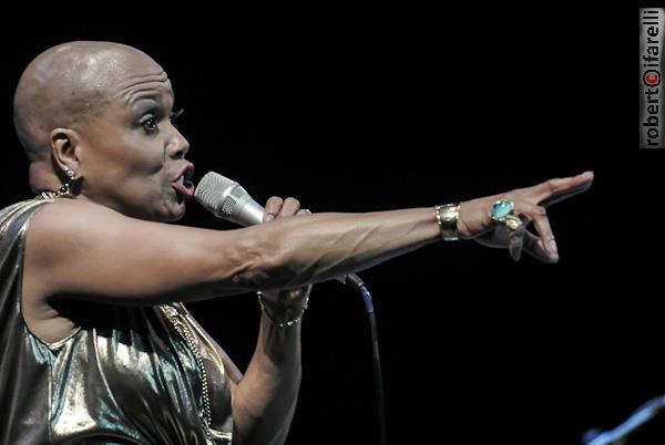 dee dee bridgewater