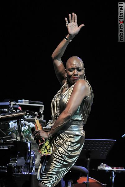 dee dee bridgewater