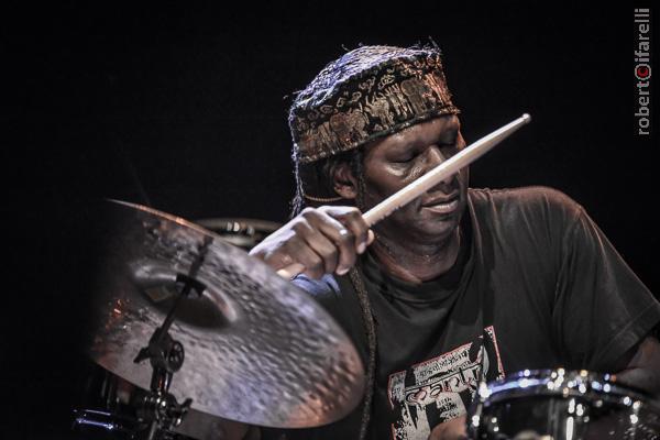 hamid drake