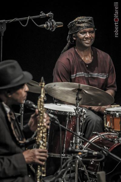 hamid drake