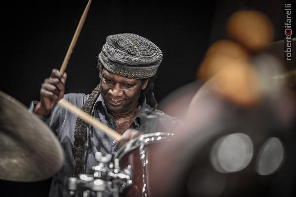 hamid drake