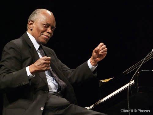 hank jones