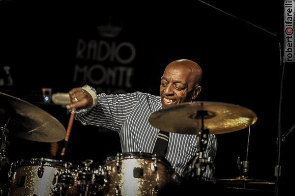 ROY HAYNES