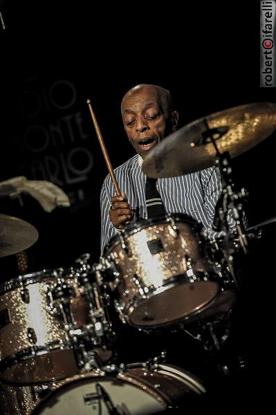 ROY HAYNES