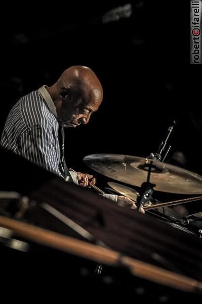 ROY HAYNES