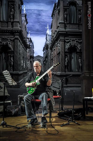 John  Abercrobie