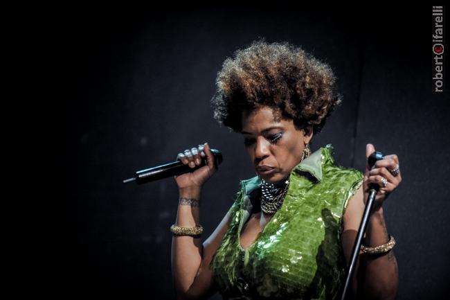 Macy Gray