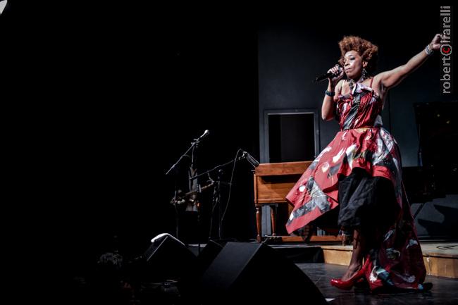 Macy Gray