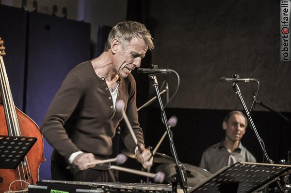 joe locke