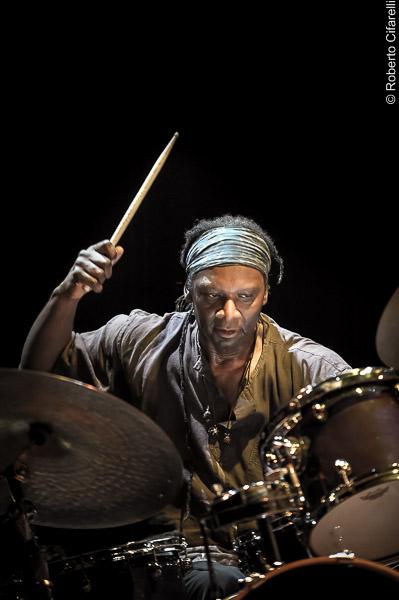 Hamid Drake