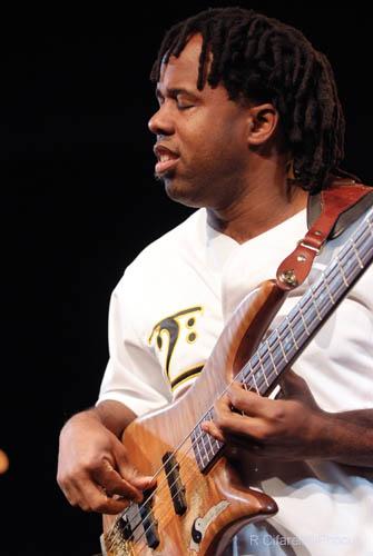 victor  wooten