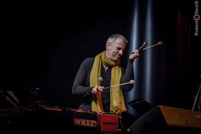 Joe Locke