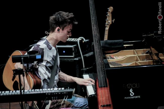 JAcob Collier