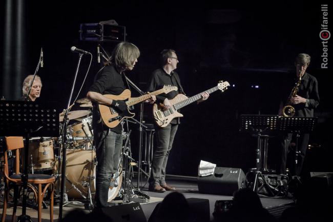 Mike Stern