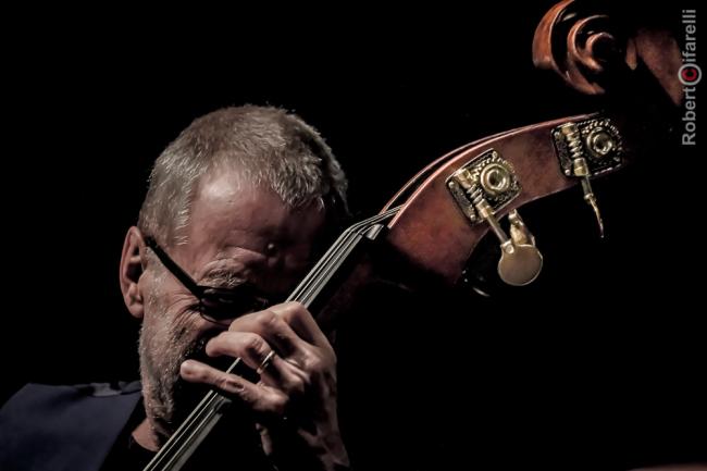 Dave Holland 24922-Modifica