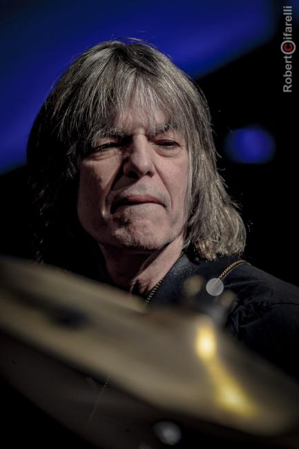 Mike Stern 5058-2