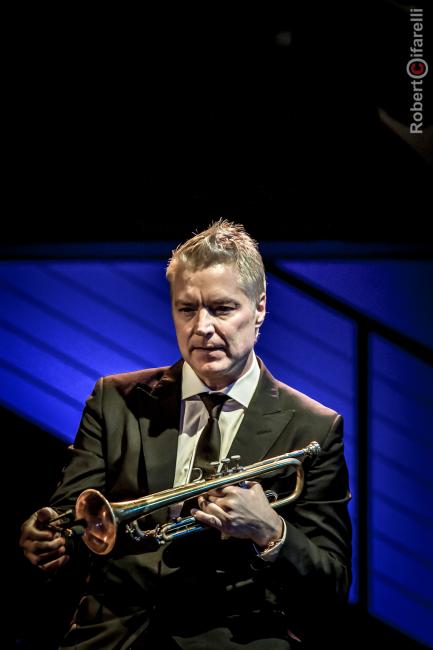 33Chris Botti