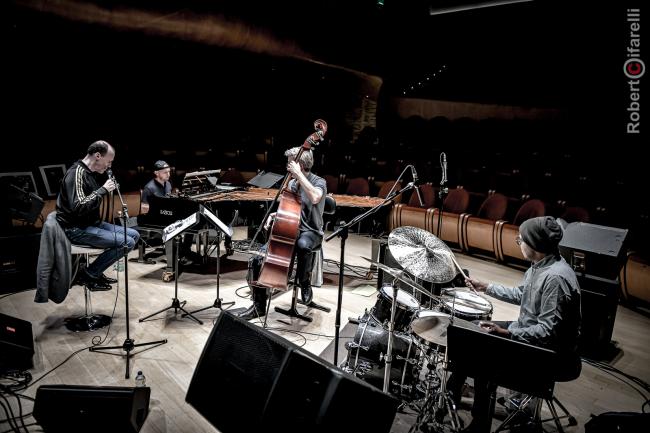 David Linx Antonio Faraò Kyle Eastwood Mike Baker