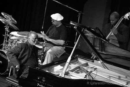 ahamad jamal trio