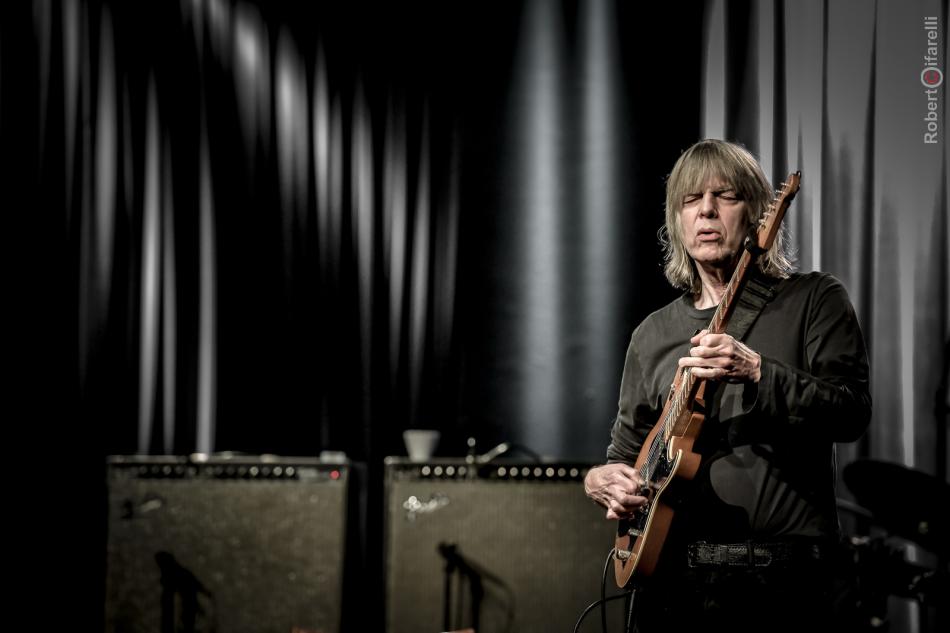 Mike Stern