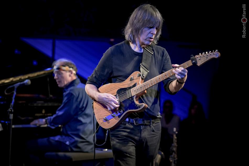 Mike Stern