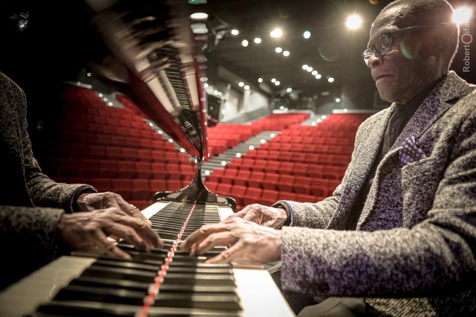 George Cables