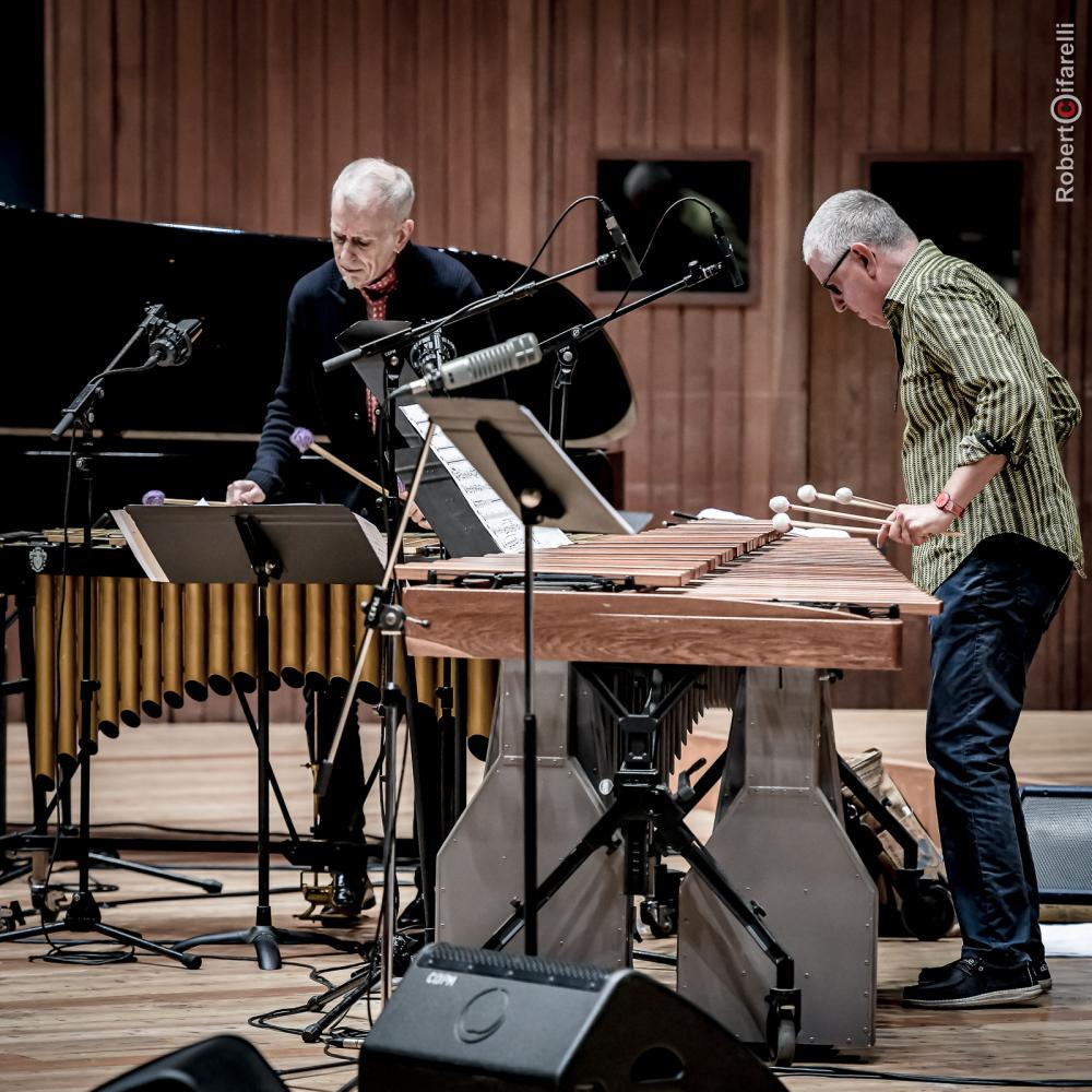 Andrea Dulbecco Joe Locke