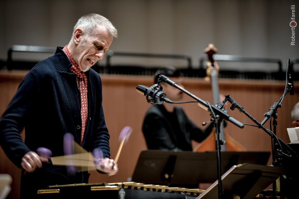 Joe Locke