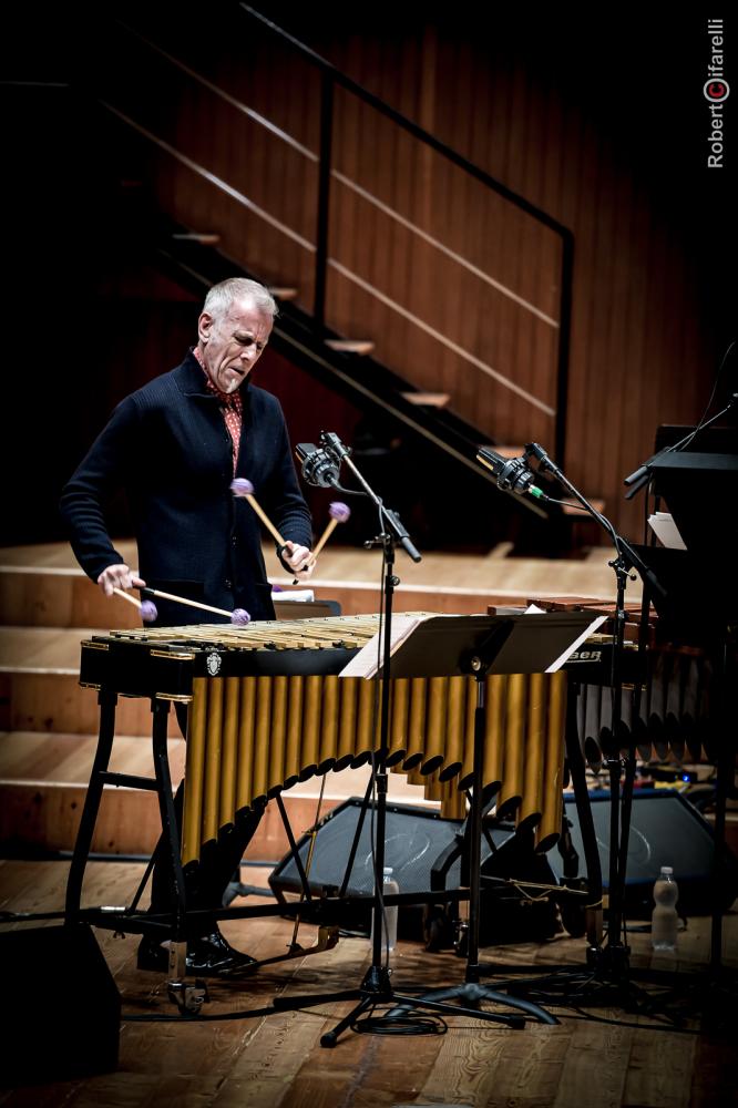 Joe Locke