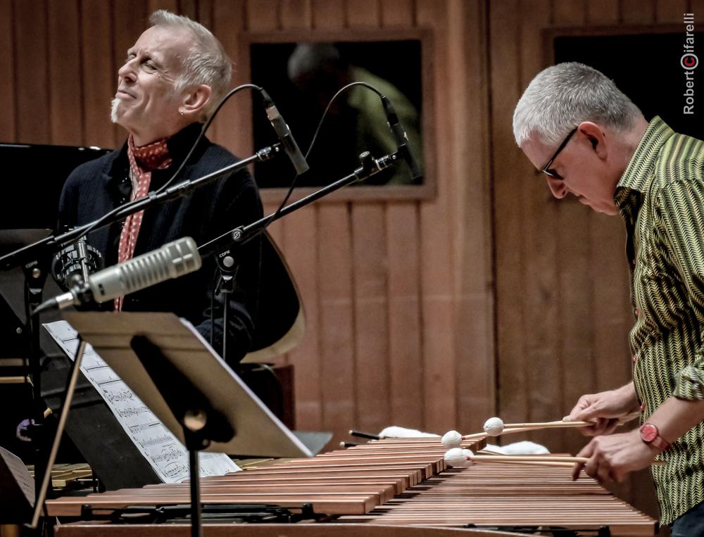 Andrea Dulbecco Joe Locke