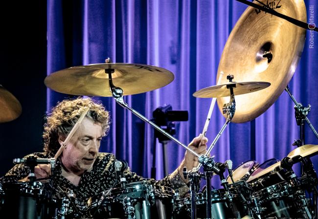 Simon Phillips