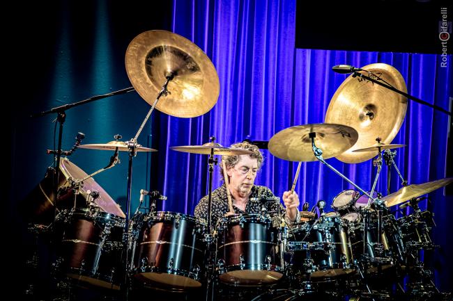 Simon Phillips