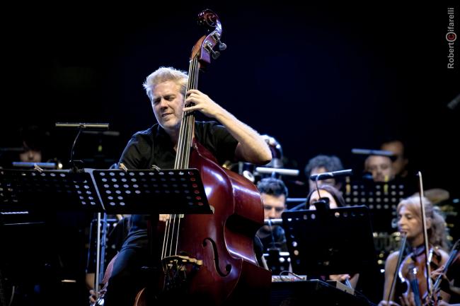 Kyle Eastwood  Eastwood Symphonic con Umbria Jazz Orchestra