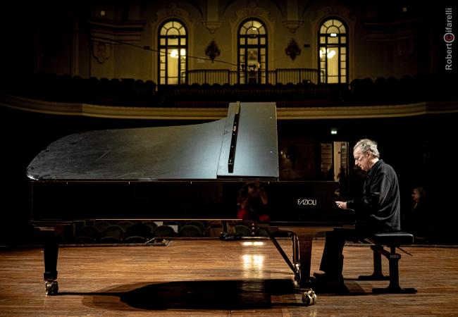 Uri Caine