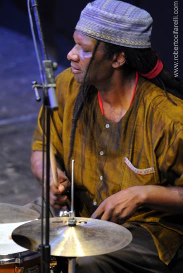 hamid drake